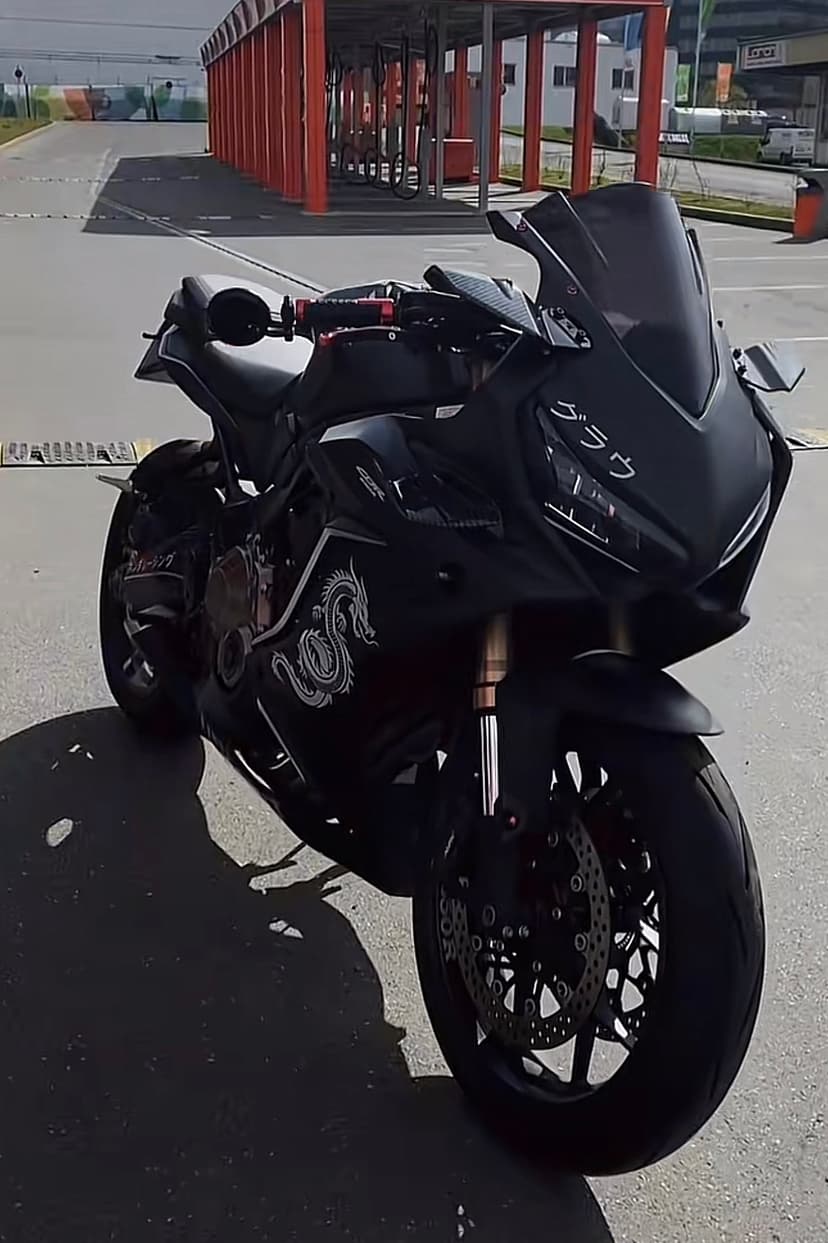 CBR650R グラウ Katakana